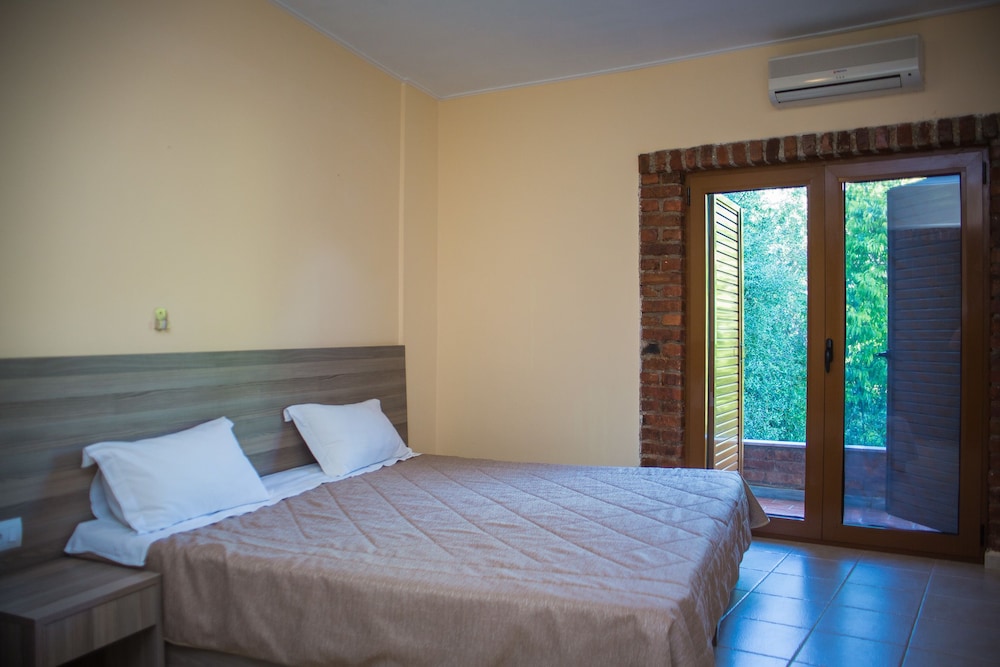 Double Room, Balcony photo 1