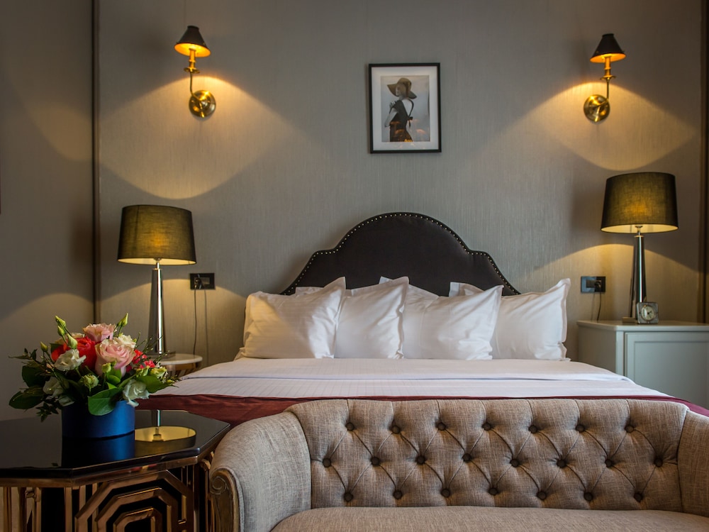 Deluxe Double Room, 1 King Bed - Photo 4