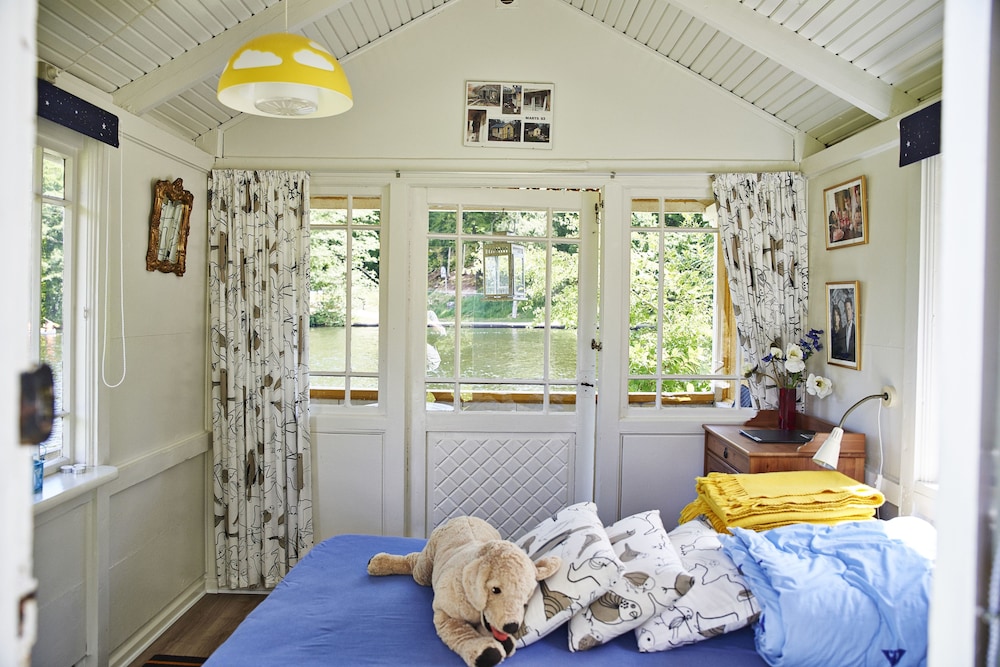 Double Room, (Linen and Breakfast Excluded) photo 1