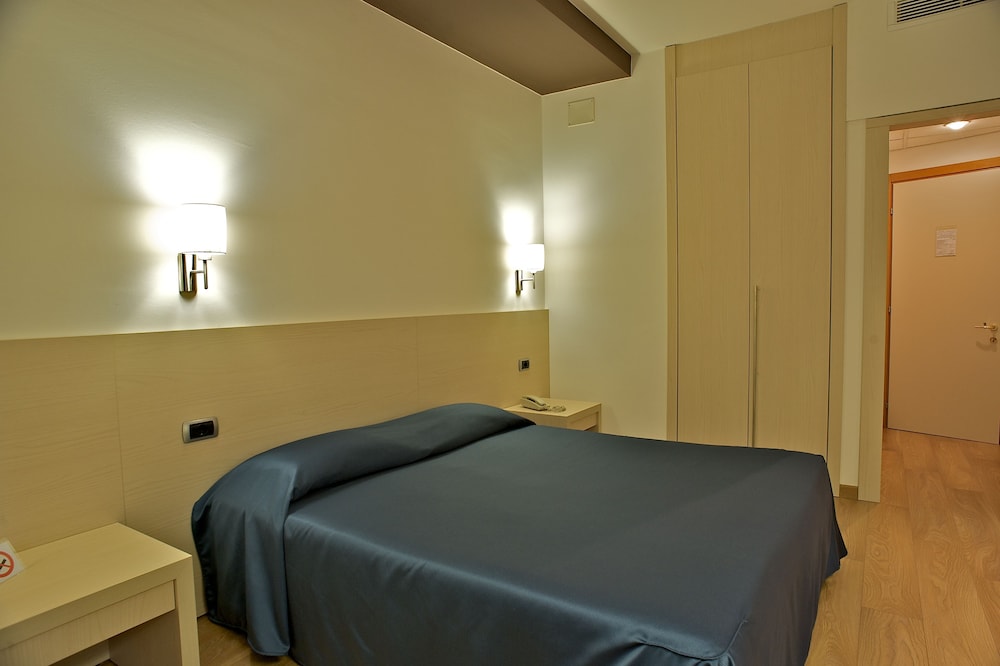 Double Room Single Use photo 2