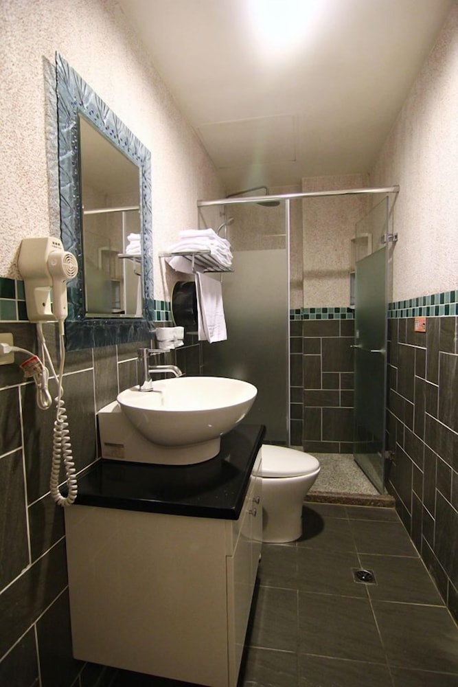 Standard Triple Room - Photo 3