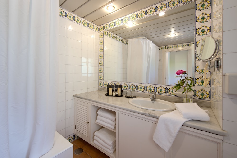 Superior Room, Balcony - Photo 4