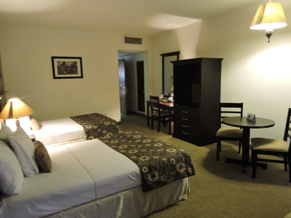 Standard Room, 2 Double Beds, Non Smoking