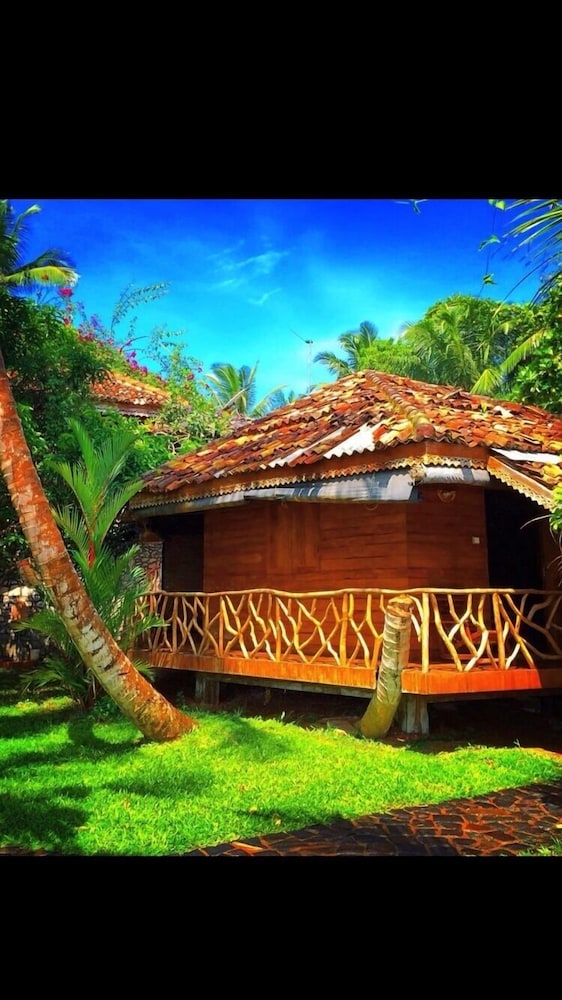 Deluxe Chalet photo 2
