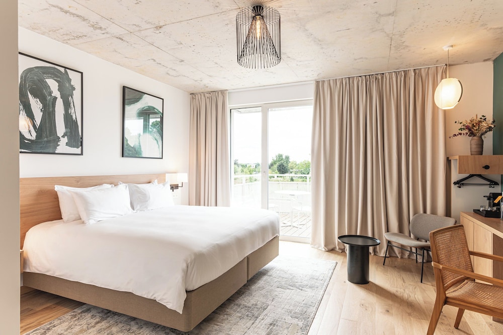 Standard Room - Photo 1