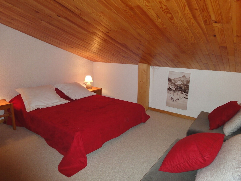 Classic Apartment, 2 Bedrooms