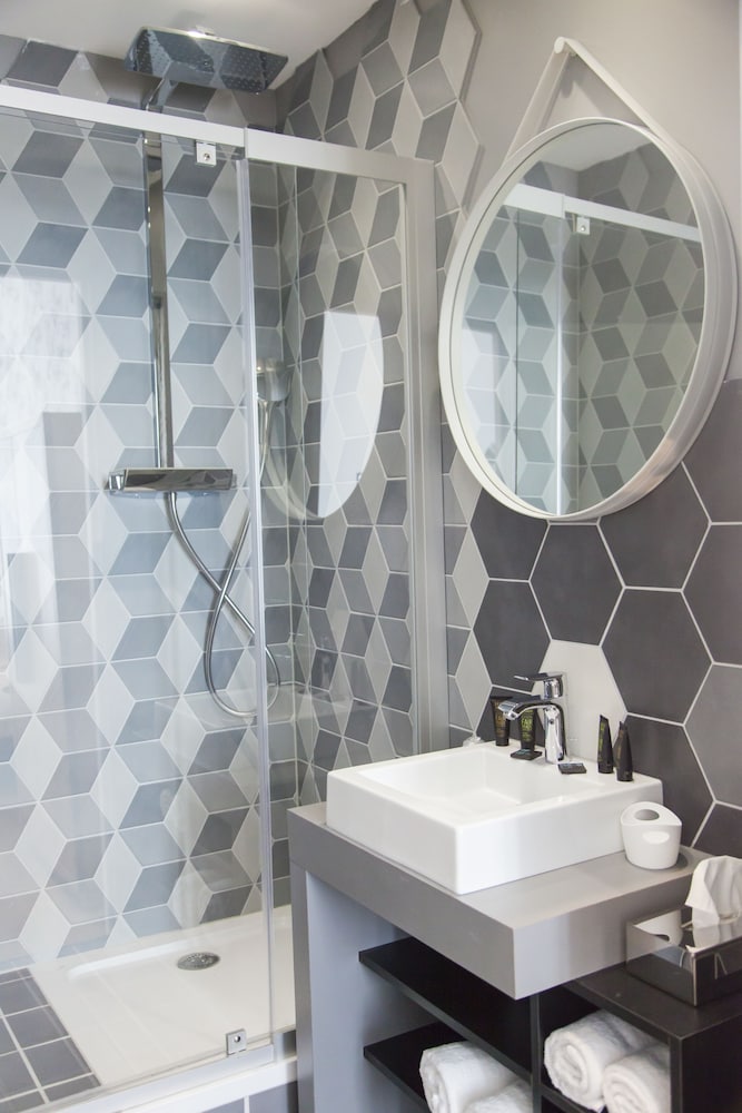 Superior Double or Twin Room photo 3