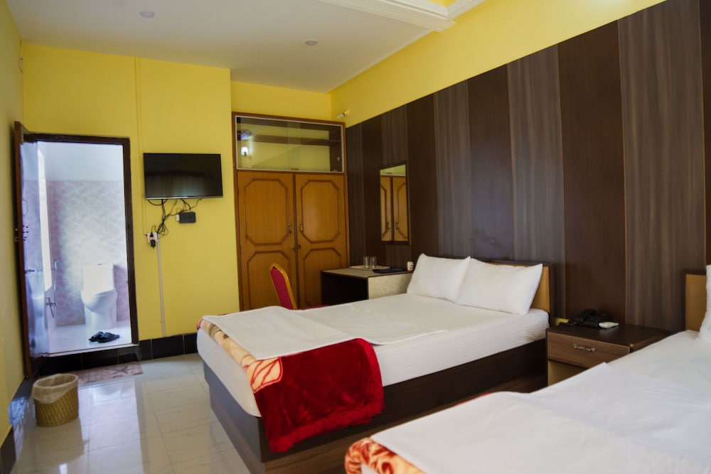 Deluxe Room, 2 Queen Beds, Garden View photo 2