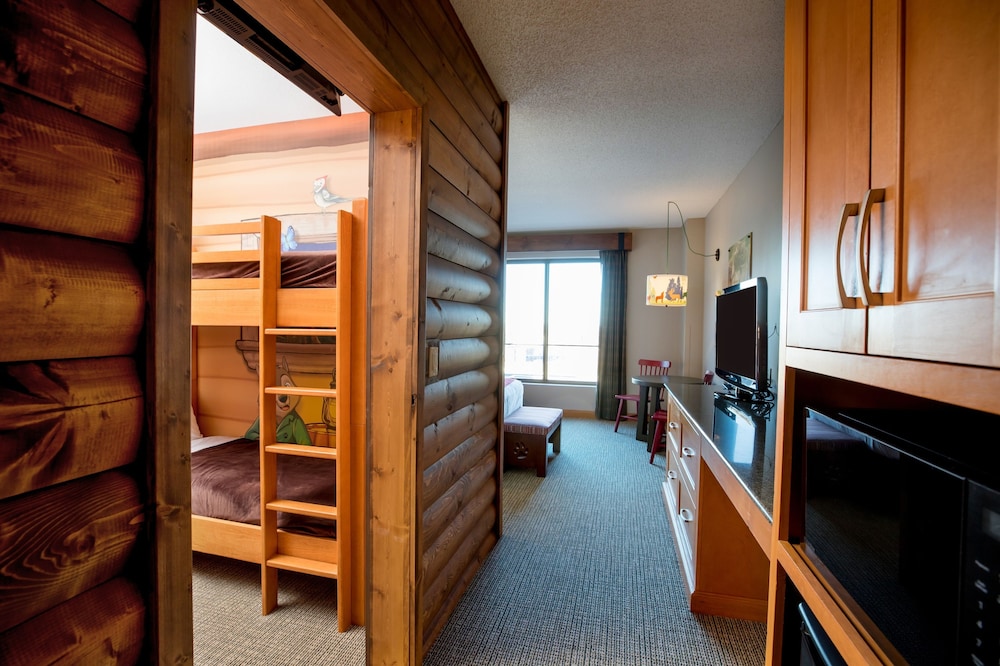 Queen Cabin Suite (Water Park Included) photo 2