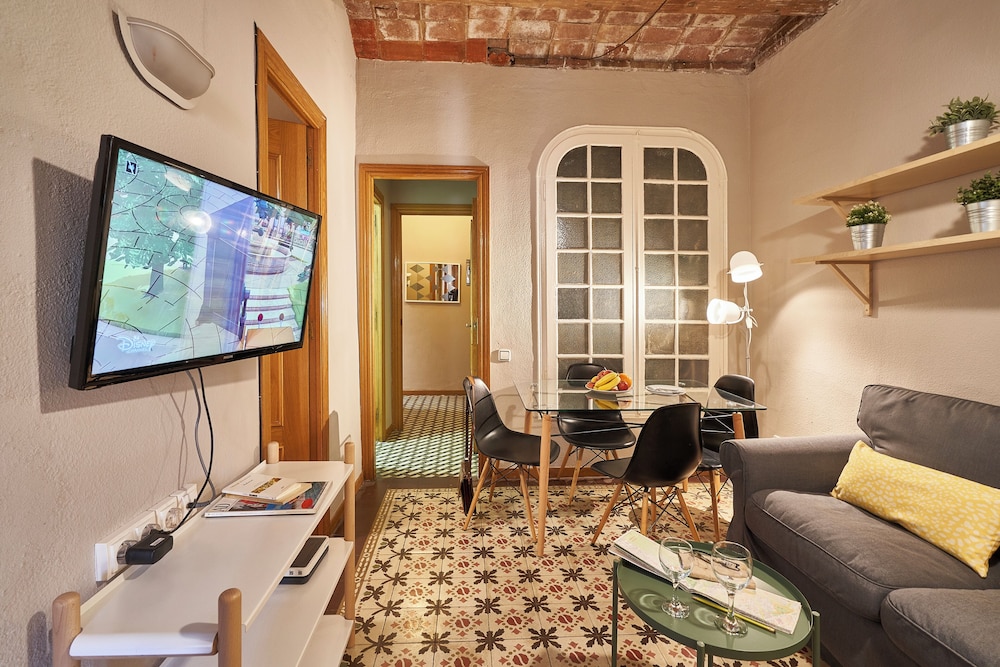Apartamento Familiar, Balcón, Vista a la Ciudad