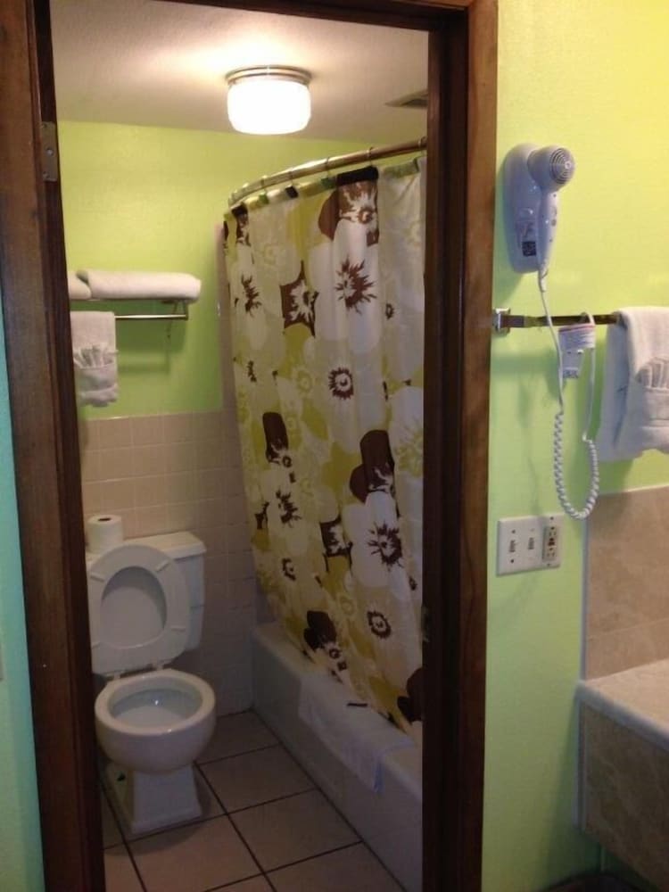 Standard Room photo 2