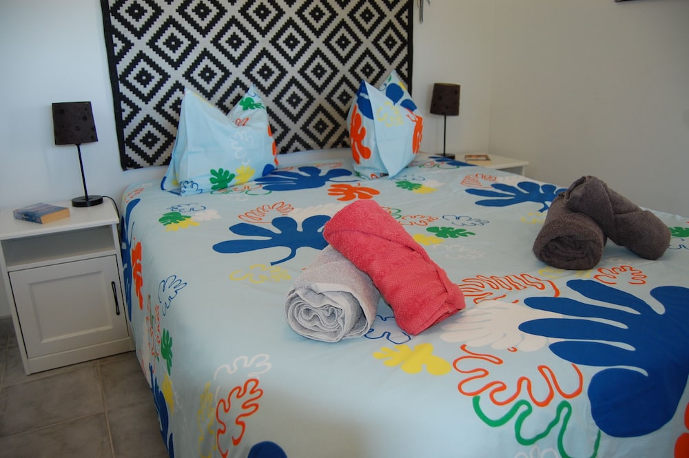 Charming 3-bedroom Villa With Wifi and Central Heating in Beautiful Santa Bárbar, 写真 38