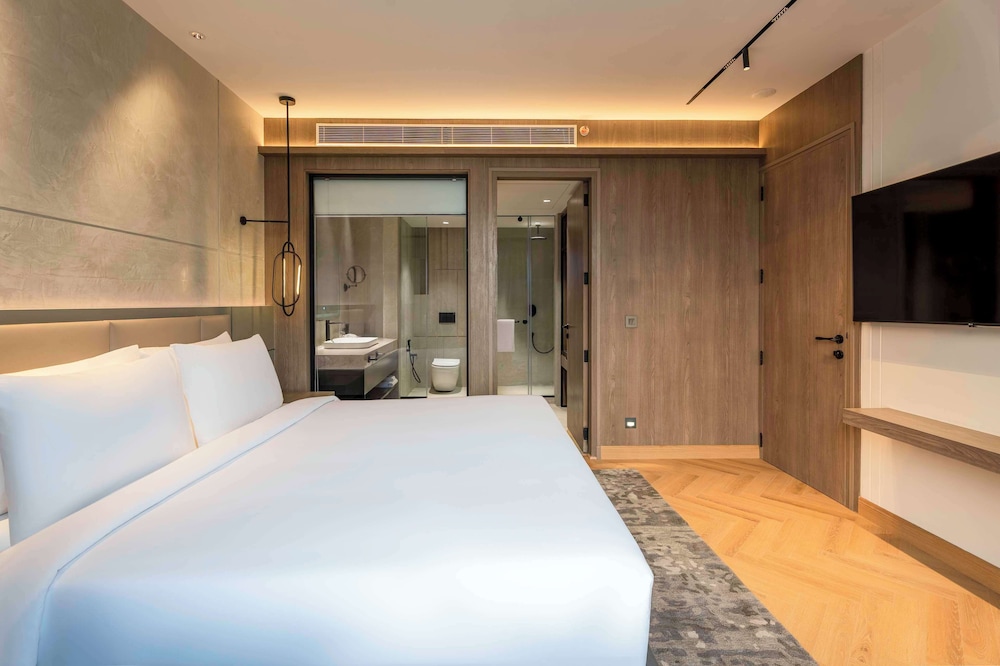 Executive Suite photo 1