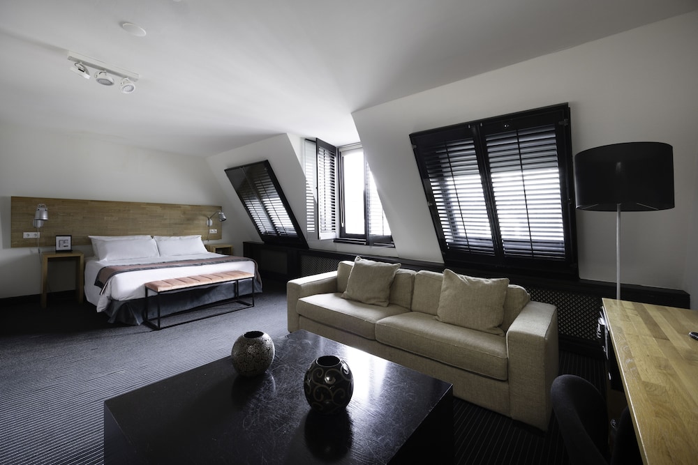 Junior Suite (Single Use) photo 1