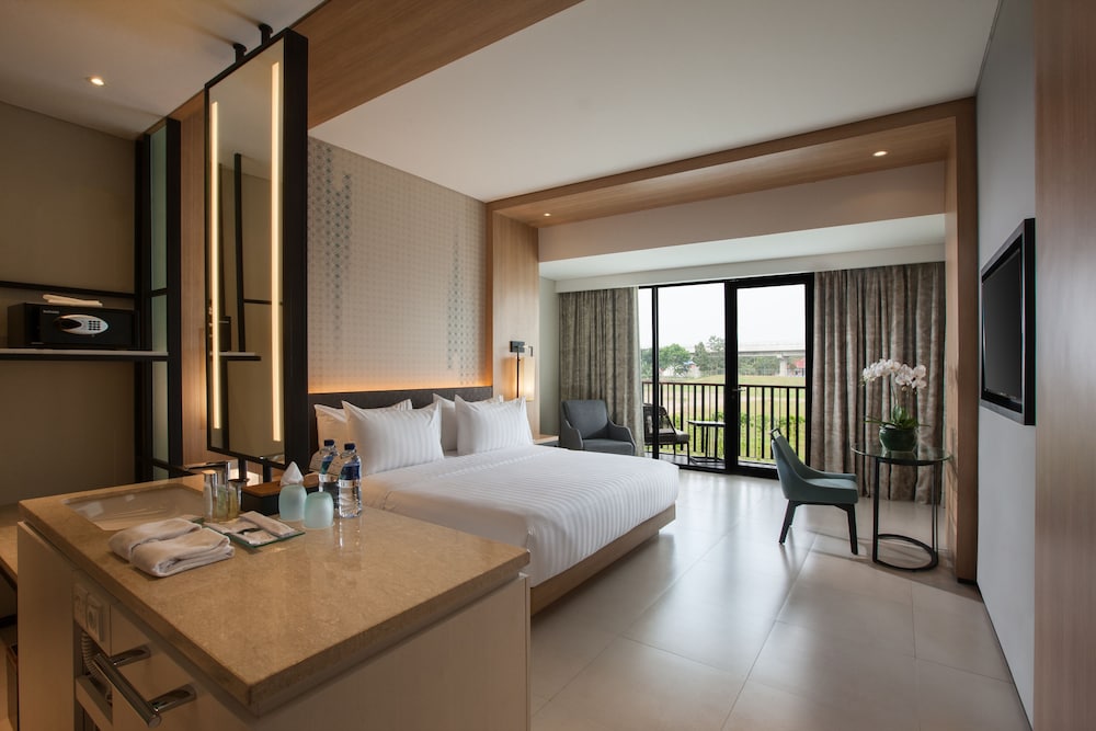 Deluxe Double Room, Garden View photo 3