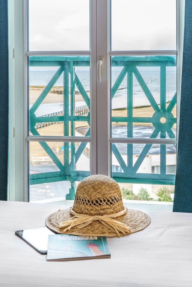 Room, 1 Double Bed, Sea View - Photo 8