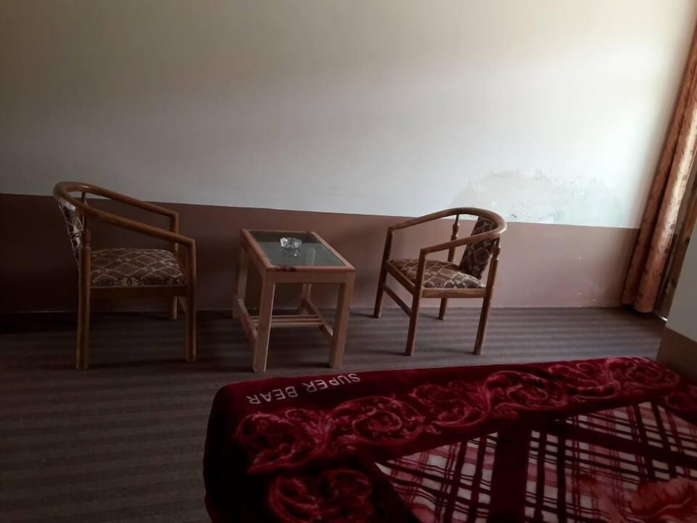 Standard Double Room - Photo 6