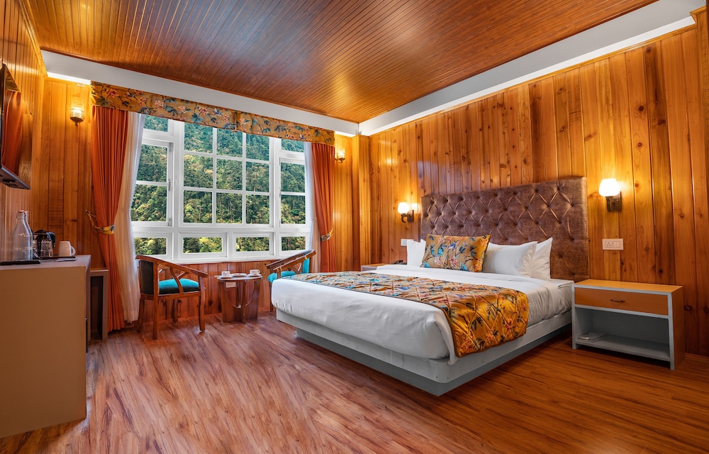Premium Room - Photo 2