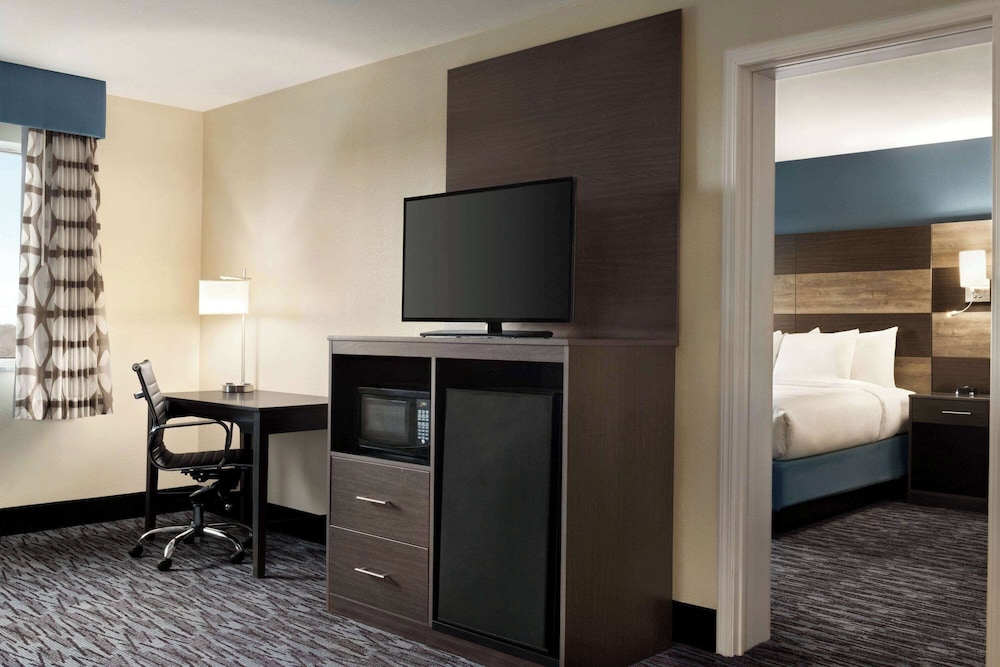 Apartment, 1 Bedroom, Non Smoking (Suite) - Photo 1