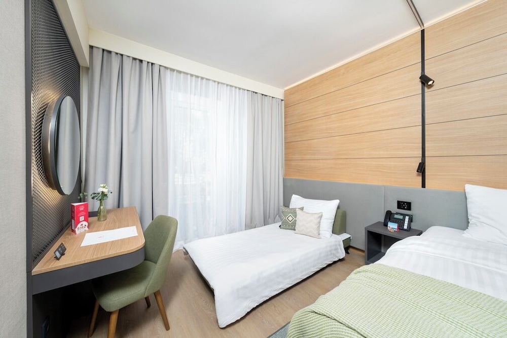 Premium room with balcony, Sea side extra bed - Photo 2