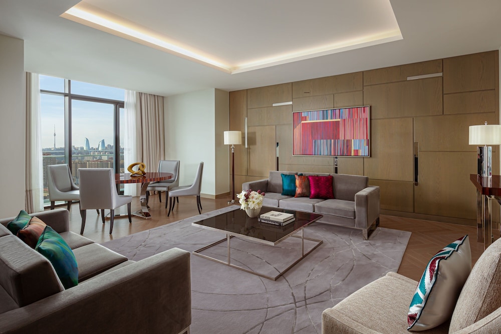Executive Suite, 1 King Bed - Photo 4