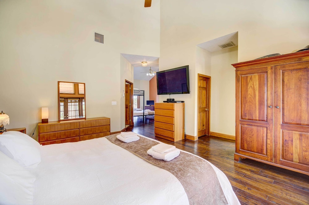 House (5 Bedrooms) photo 1
