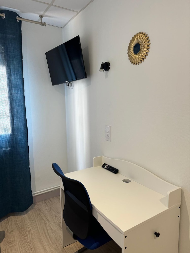 Family Double or Twin Room photo 3