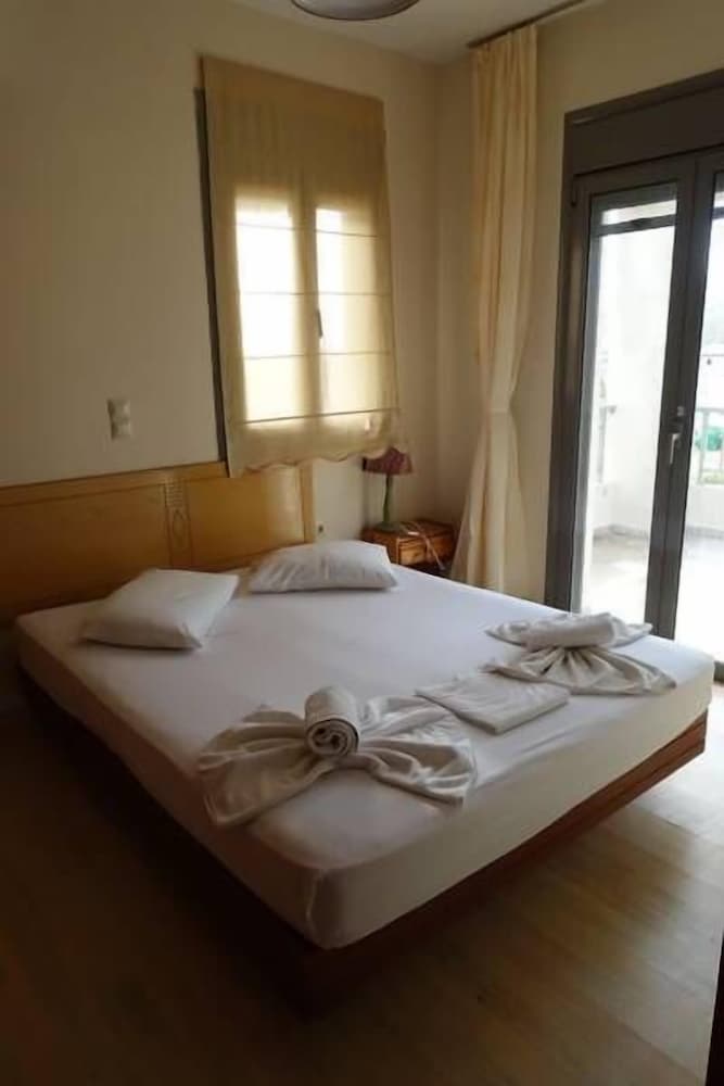 Villa, 2 Bedrooms, Sea View (Vlasis) photo 1
