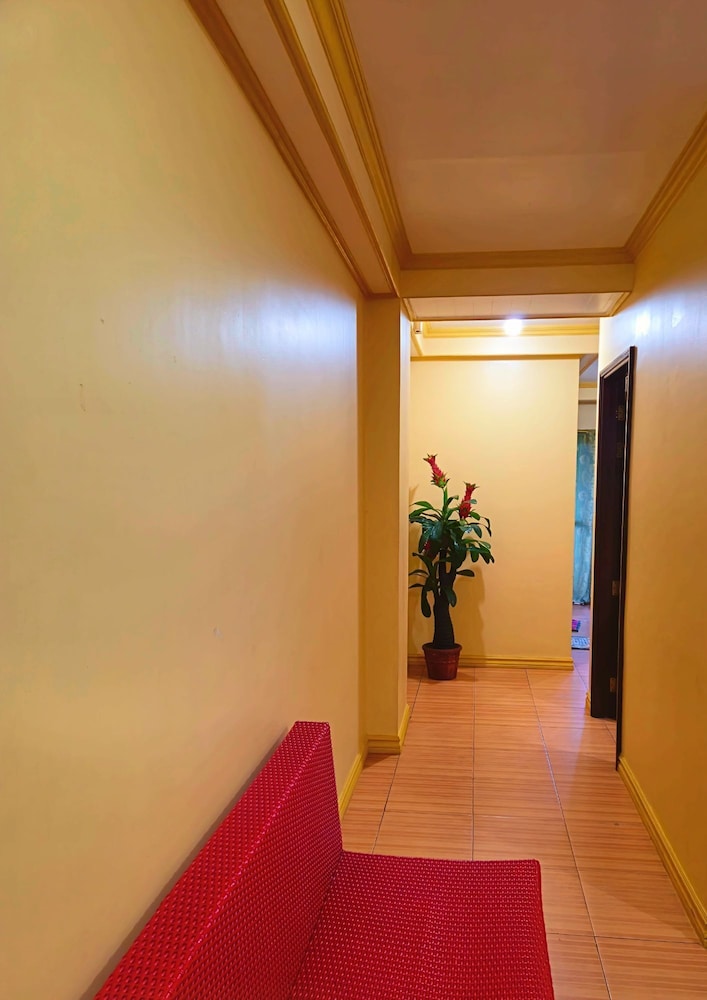 Basic Apartment - Photo 4