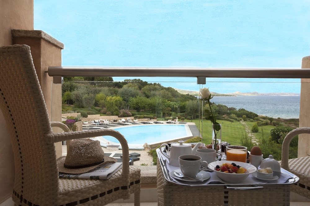 Superior Double or Twin Room, Balcony, Sea View - Photo 7