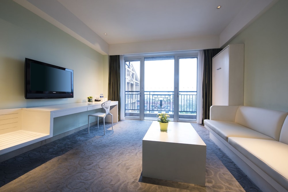 Premium Suite, 1 King Bed