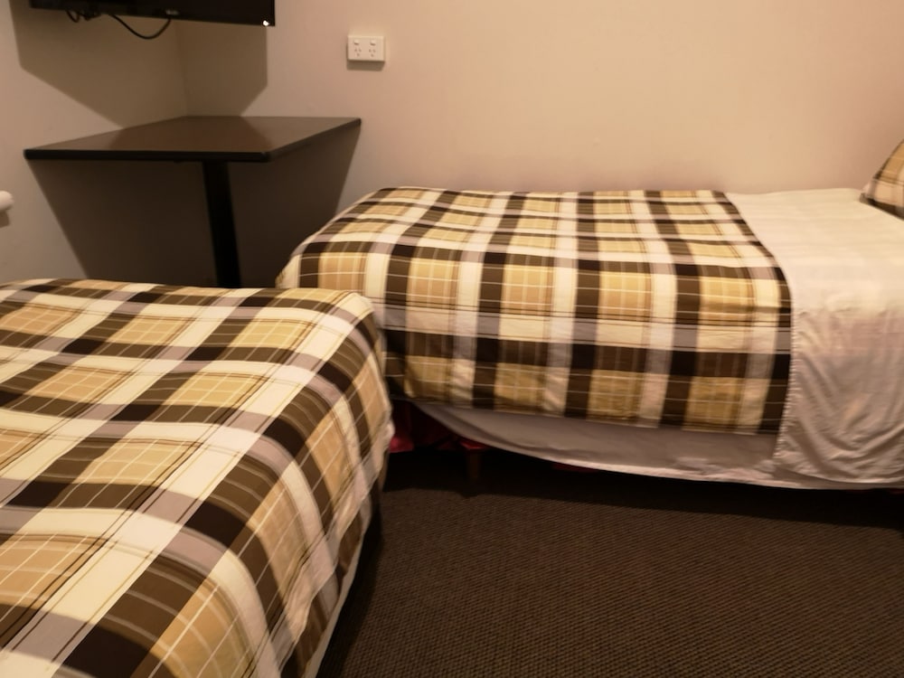 Standard Double or Twin Room photo 2