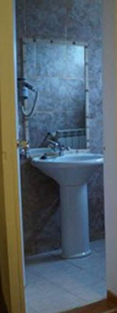Economy Single Room photo 2
