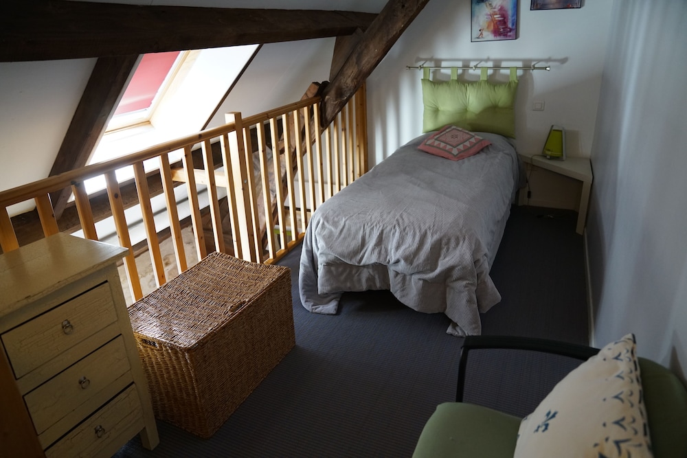Triple Room - Photo 2