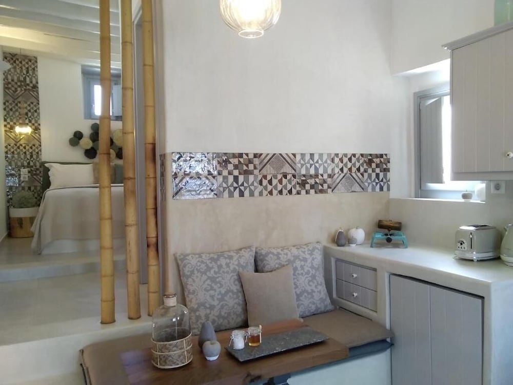 Meliti Suite photo 3