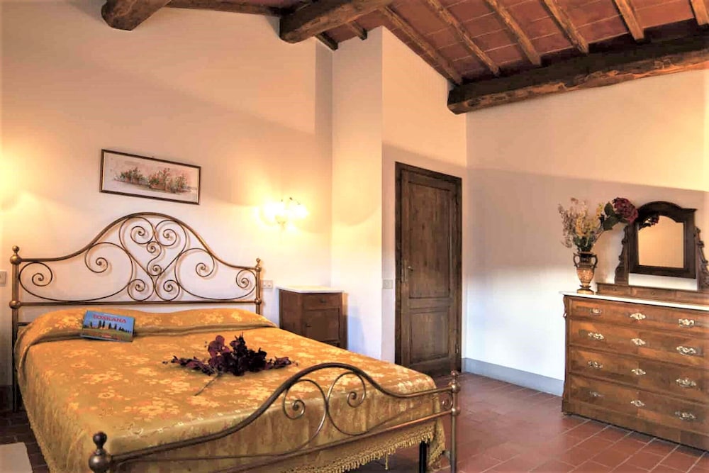 Cottage, 2 Bedrooms, Smoking, Pool Access