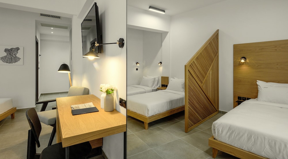 Family Room (White Tower View) - Photo 6