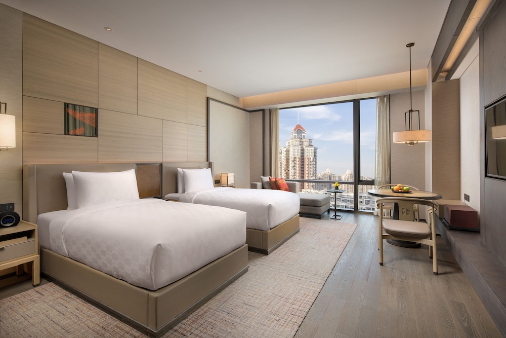 Classic Room, 2 Twin Beds, Club Lounge Access