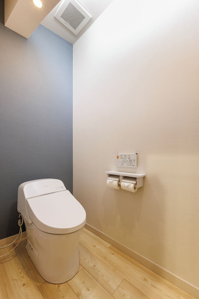 Japanese Room, Non Smoking
