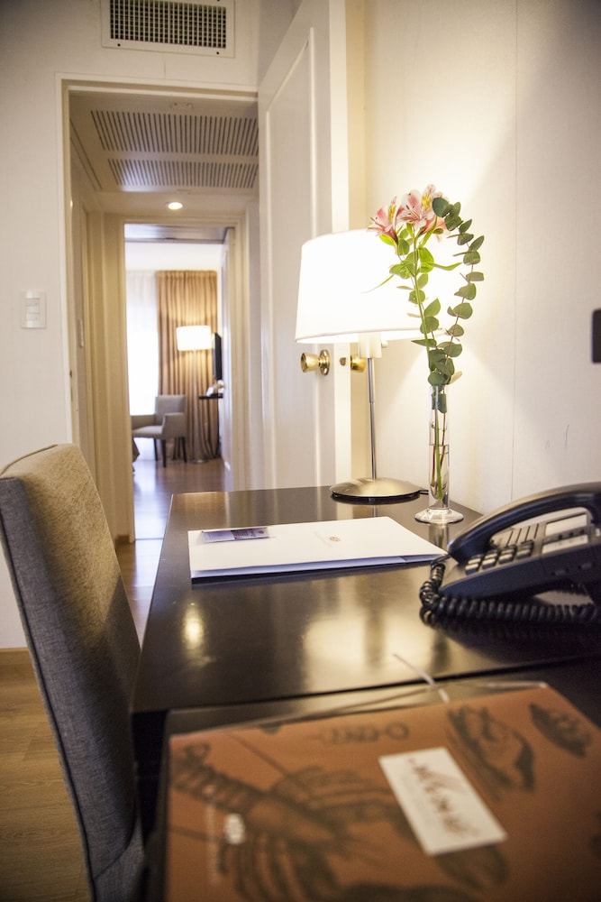 Traditional Suite, 2 Bedrooms photo 2