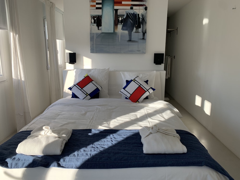 Design Double Room, 1 Queen Bed, Terrace, Garden Area photo 1