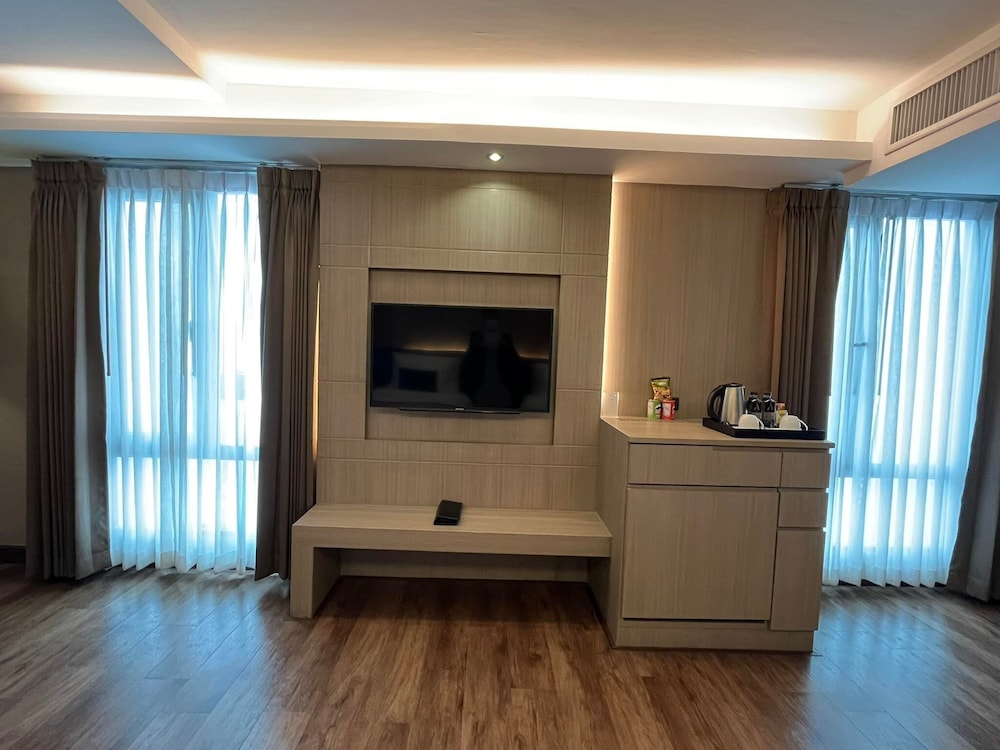Premier Room ( 2 Single Beds) photo 2
