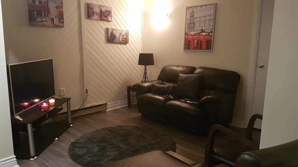 Suite #5 - 39 photo 3