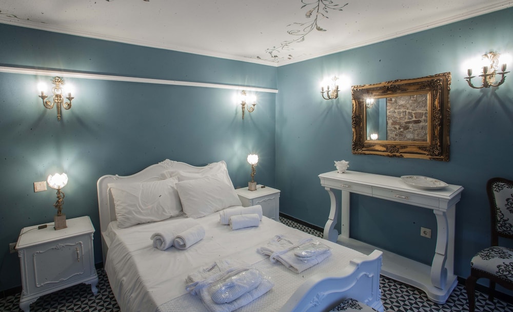 Deluxe Studio Suite (K.Zappas - Constantinople)