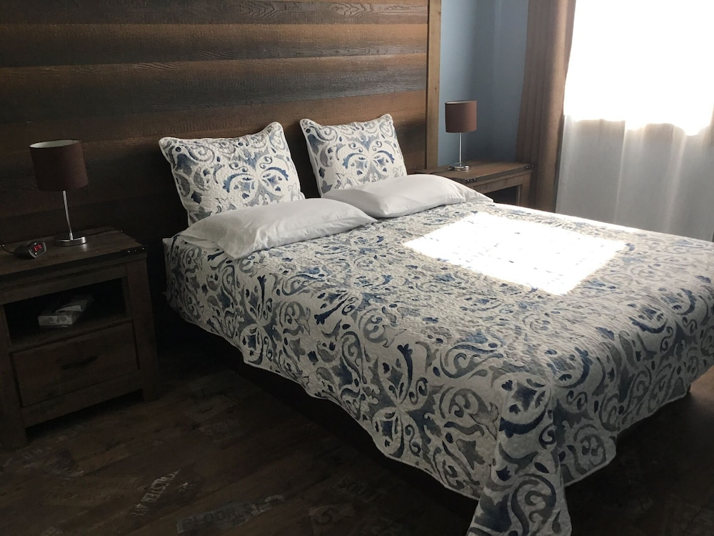 Comfort Suite photo 2