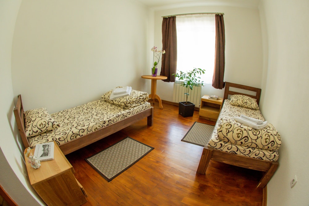 One Bed in 2-Bed Mixed Dormitory photo 1