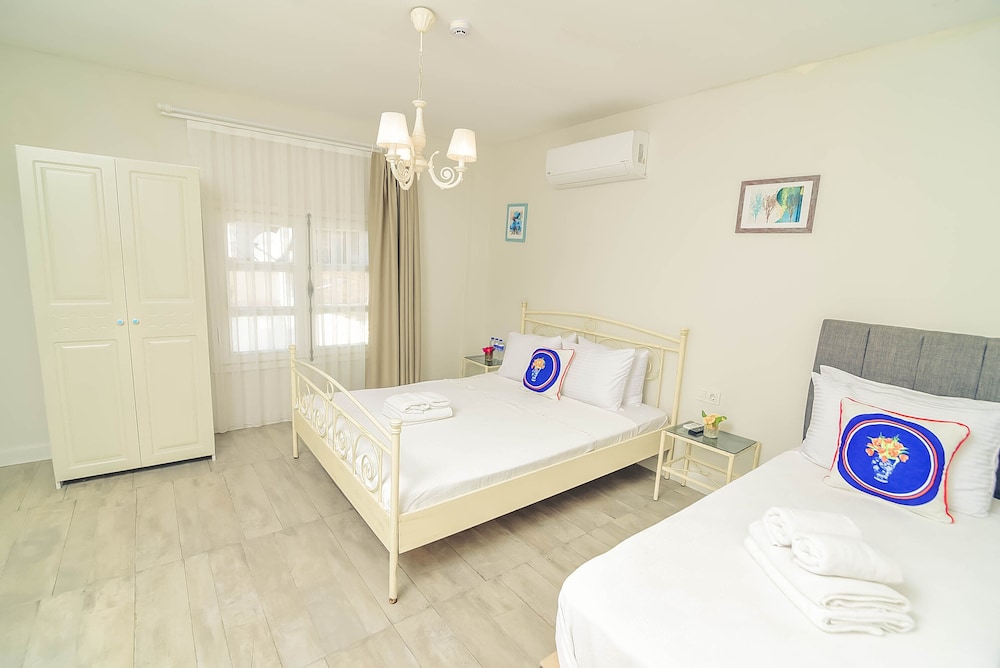 DELUX 3 KISILIK ODA - Photo 8