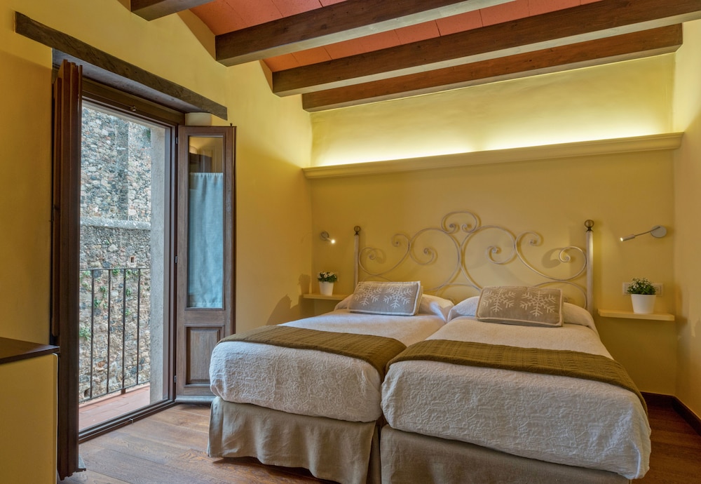 Classic Room, Balcony