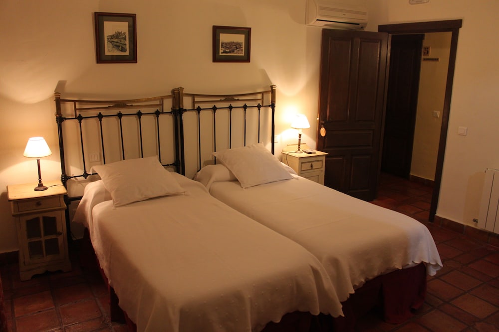 Group 3 double rooms