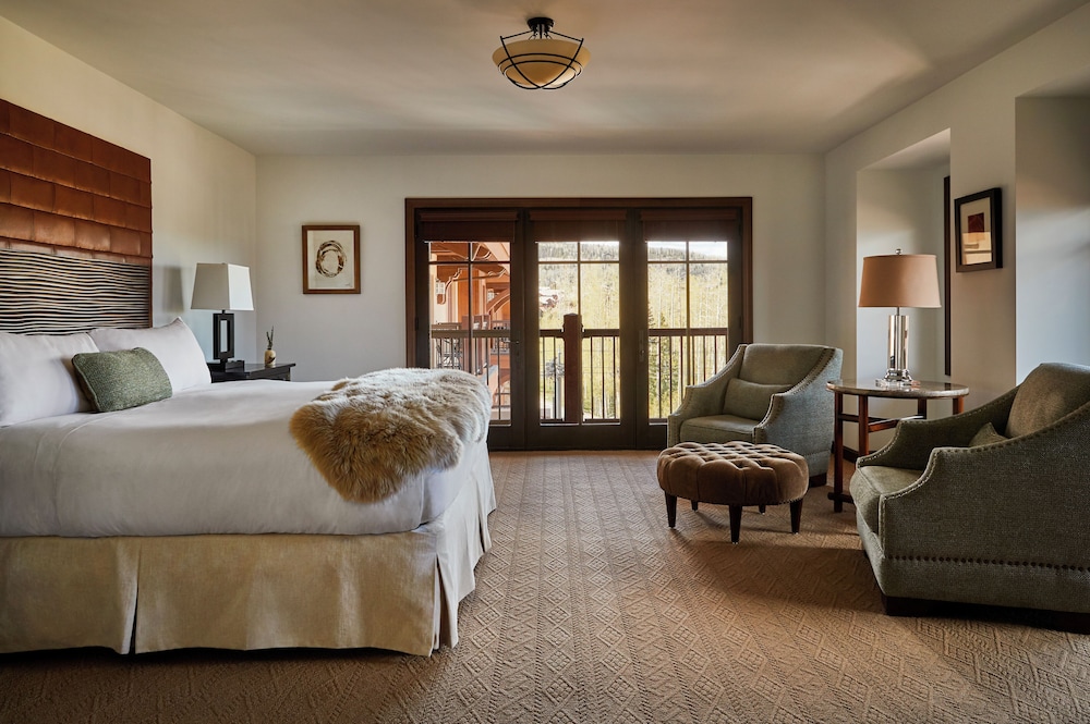Classic Room, 4 Bedrooms, Mountain View (Residence)
